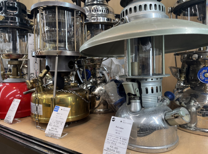 今では手に入らないヴィンテージ品が多数ございます！