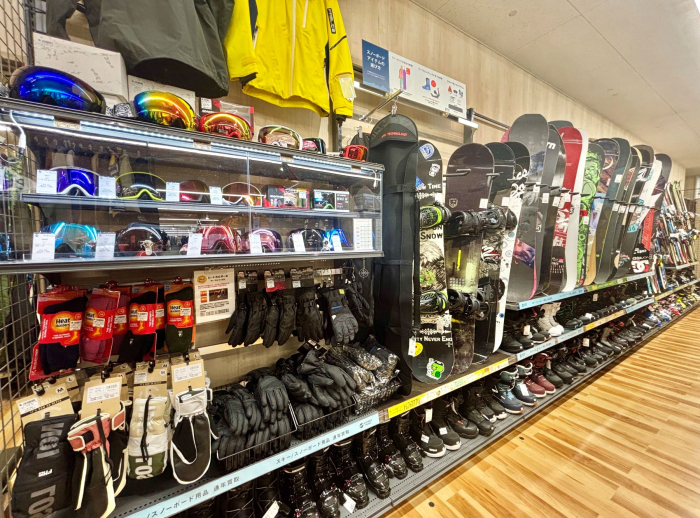 中部地方はスノーボードが人気!豊富に取り揃えてます。