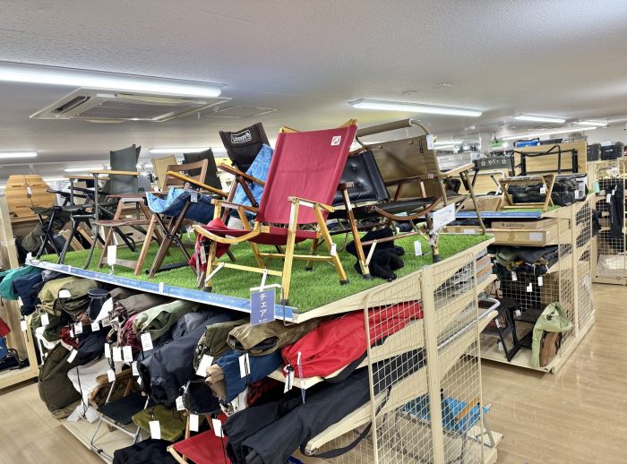 キャンプ用品選びは当店へ!専門スタッフがお手伝いします!
