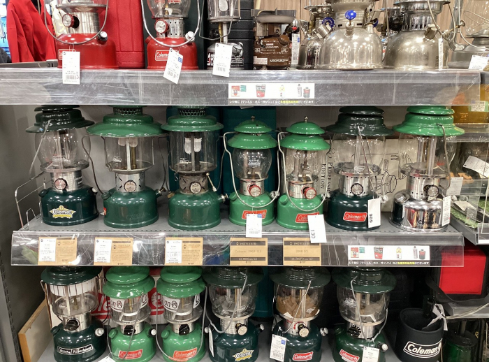 ヴィンテージアウトドア用品は特に力を入れています!!