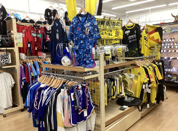 Jリーグ、海外サッカーアイテムを始めとするサッカーコーナー