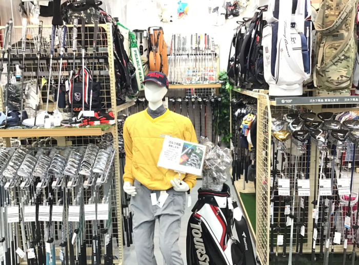 トレファクスポーツアウトドア幕張店 内観写真