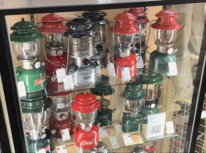 トレファクスポーツアウトドア幕張店 内観写真