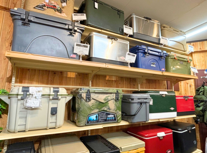 シーズンアイテムも多数展開中しております!