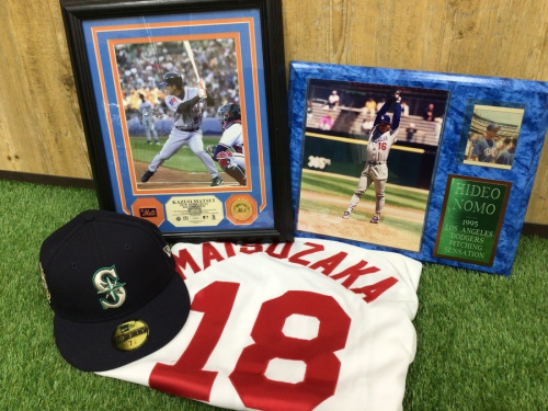 M LB メジャーリーグベースボール 記念ピンバッジ 古物 傷 汚れ あり M LB メジャーリーグベースボール 記念ピンバッジ 古物 傷 汚れ あり
