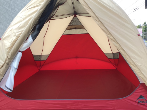 見た目もカッコいい！ファミキャン向けテント！【MSR ハビチュード4