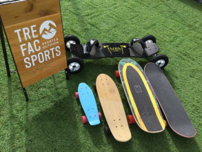 多摩南大沢店ではスケートボードなどのストリートアイテムを買取強化中！