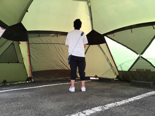 デカすぎ!LOGOSデカゴン!!約6ⅿ四方のドームシェルターがたった