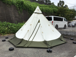 大型ワンポールテント！tentipi（テンティピ）のサファイア 7 CPのご 