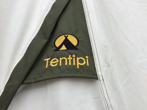 大型ワンポールテント！tentipi（テンティピ）のサファイア 7 CP