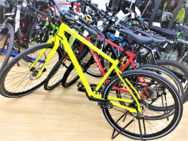 近日入荷！クロスバイクやロードバイクなどスポーツバイク特集