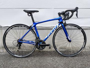 「スポーツ用品の自転車 」