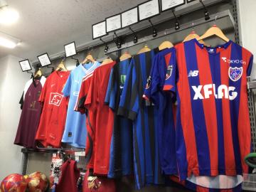 「スポーツ用品のサッカー 」