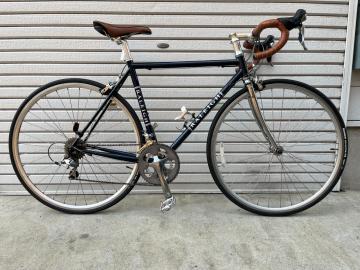 「スポーツ用品の自転車 」