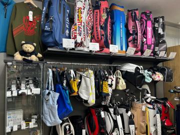 「スポーツ用品のゴルフ 」
