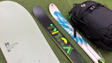 今年はパウダー天国の予感...当店ではパウダー・BCスキー・スノーボード用品もお取扱いしています！