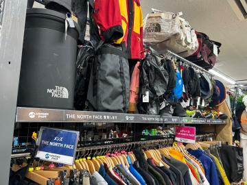 「メンズファッションのTHE NORTH FACE 」