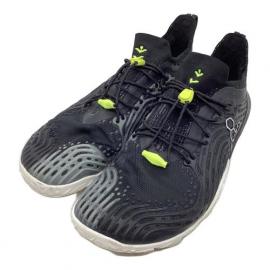 「アウトドア用品の登山用品 」