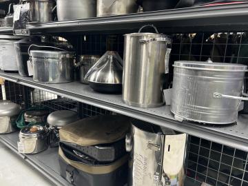 「アウトドア用品のキャンプ用品 」