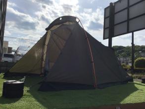 【THE NORTH FACE / ザ・ノース・フェイス】エバカーゴ4 | キャンプシーンを拡張する連結可能な4人用テント