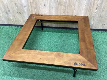 「キャンプ用品のLOGOS 」
