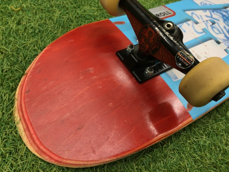 ガール マイクキャロル 8.375×31.75 新品未使用品 - スケートボード