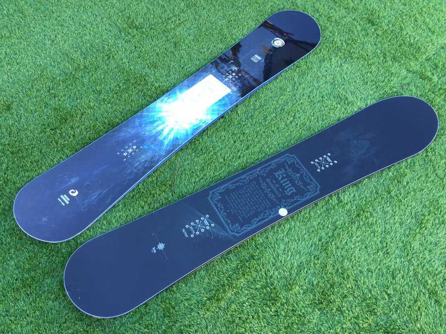 新品　MOSS SNOWBOARD  KING