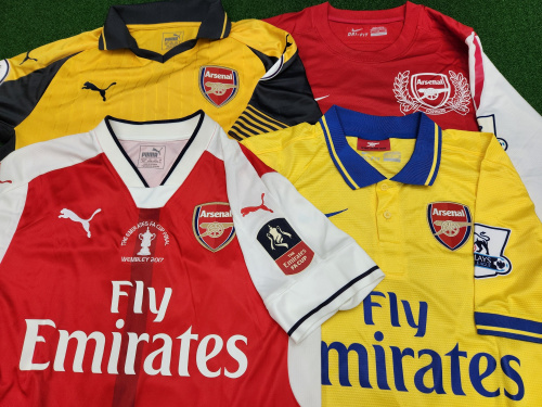 アーセナル　Arsenal　アーロンラムジー　サッカー　ウェア　赤 ユニフォーム アーセナル Arsenal アーロンラムジー サッカー ウェア 赤