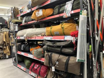 「アウトドア用品のキャンプ用品 」