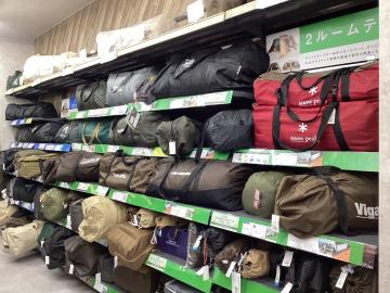 「アウトドア用品のテント 」