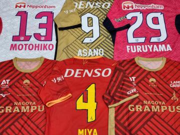 「スポーツ用品のサッカー 」