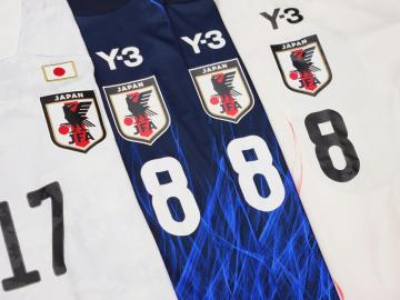 「スポーツ用品のサッカー 」