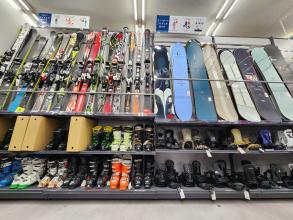 【シーズンに向けて売場拡張】小牧店でウィンターシーズン前の準備しませんか！？