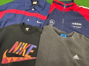 スポーツブランド ヴィンテージウェア買取・販売行っております！！