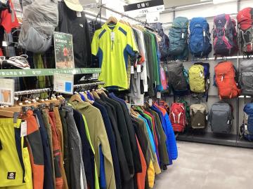 「アウトドア用品の登山用品 」