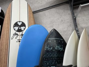 「スポーツ用品のサーフィン 」