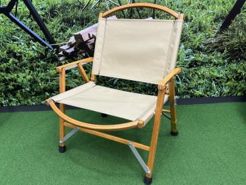 「アウトドア用品のKERMIT CHAIR 」