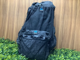驚異の耐久性と軽量性を実現したZpacks【サブニーロ】【マルチパック 