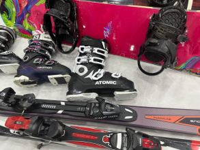 【入荷速報】スキー・スノーボード用品一挙7点ご紹介！