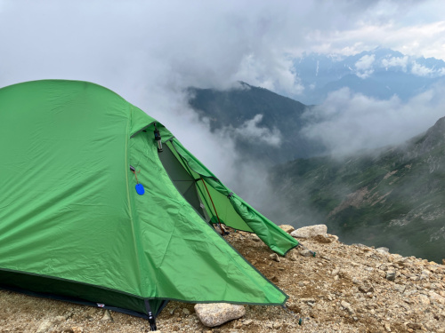 ダンロップのコンパクトアルパインテントは登山のテント泊デビューにおすすめ！[2024.04.12発行]｜リサイクルショップ  トレファクスポーツアウトドア入間扇台店（トレジャーファクトリー）