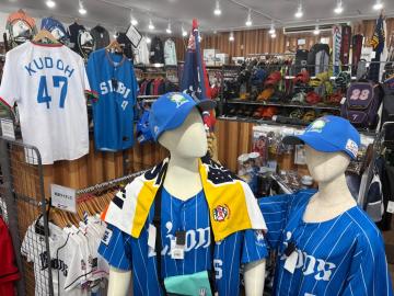 【買取強化中】野球用品持ち込むなら入間扇台店へ！