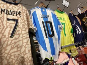 【毎月3日はサッカーの日】入間扇台店バイヤーイチオシのサッカー注目アイテムをご紹介！