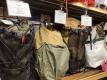 「アウトドア用品の登山用品 」