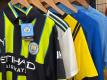 「スポーツ用品のサッカーユニフォーム 」