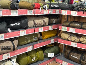 「アウトドア用品のキャンプ用品 」