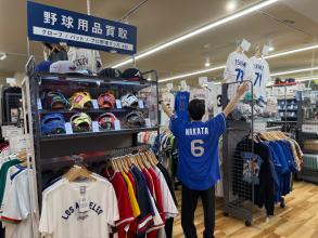 【買取超強化中！！】野球用品のお持ち込みは長久手店へ！！