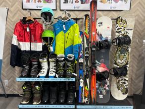スキー・スノーボード用品をお求めの方はトレファクスポーツアウトドア長久手店へ！