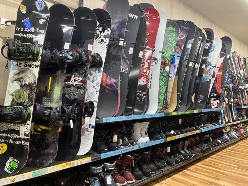 スポーツ長久手店】直近入荷のスキー板をご紹介！！[2026.01.09発行