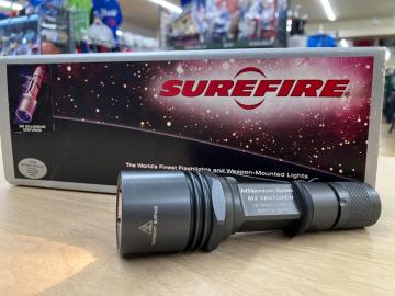 伝説のタクティカルライトM2入荷