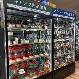 「キャンプ用品のアウトドア用品 」